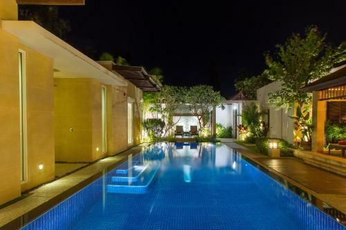 ?sunset Ocean Front Villa
