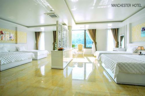 Manchester Hotel Ha Long