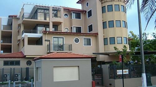 Ocean Pearl - Ettalong Beach