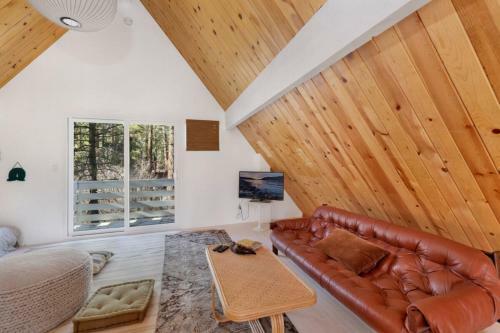 Mid-century Modern Chalet #1927 By Big Bear Vacations