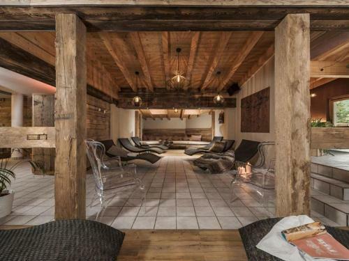 Alluring Apartment In F�genberg With Sauna