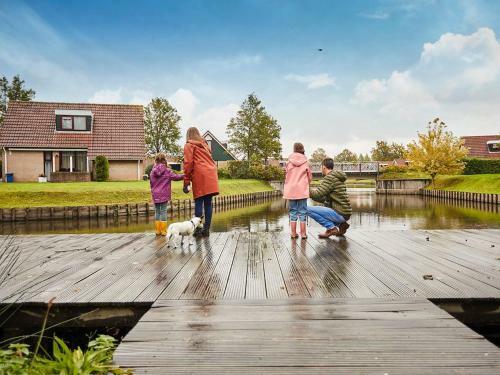 Cozy Holiday Home With Two Bathrooms, In Zeeland