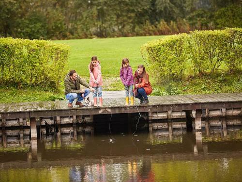 Cozy Holiday Home With Two Bathrooms, In Zeeland