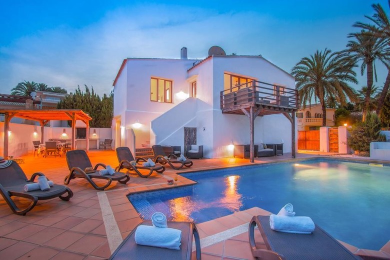 Holiday Villa Yel�r