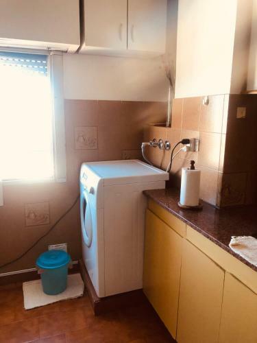 Apartamento C�ntrico, Amplio Y Luminoso Con Wifi