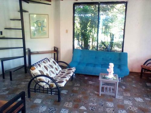 Agradable Caba�a Campestre Con Piscina