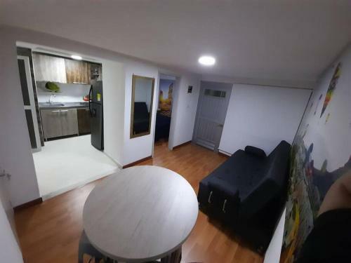 Apartamento Viveros 2 Hab Moderno, Tranquilo Y Familiar.