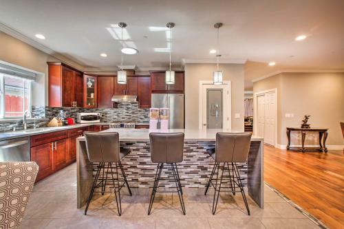 Bright Fremont Gem With Fenced Backyard And Patio