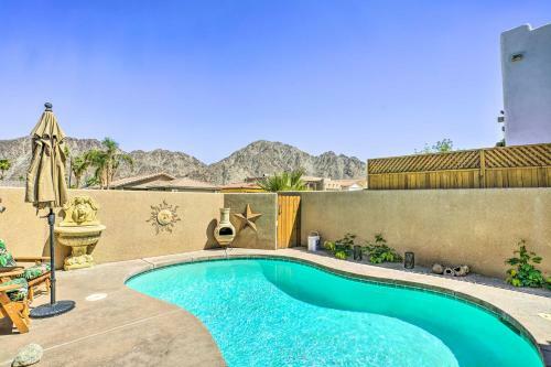 Airy La Quinta Escape With Chiminea And Mtn Views