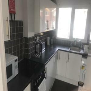 Apartamento Modern 2 Bed Apt. 5 Mins To Common Wealth Games