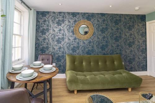 Apartamento Tropical Sunny 2 Bed Flat Seafront Slp 6