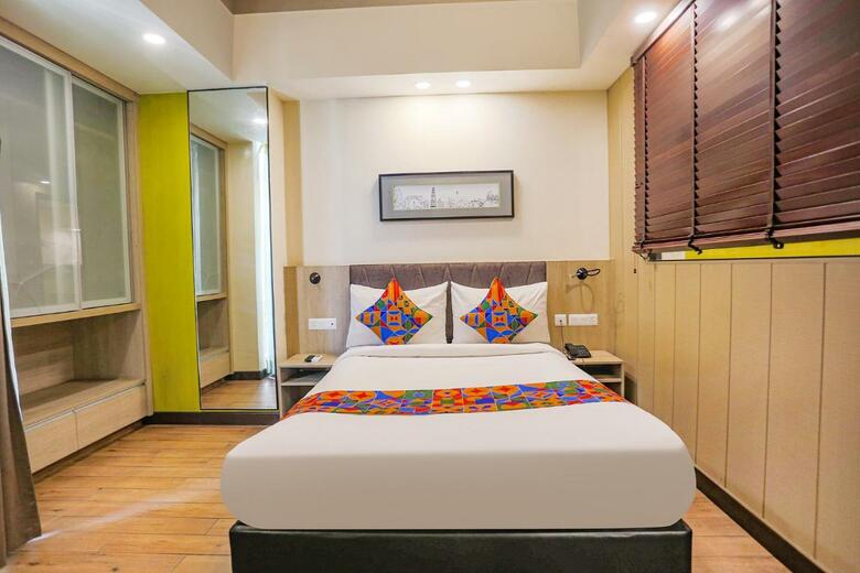 Treebo Trend Hotel Avr