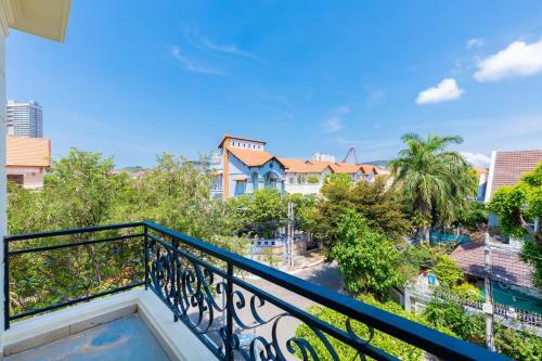 Villa Phuong Nam - Ho Boi