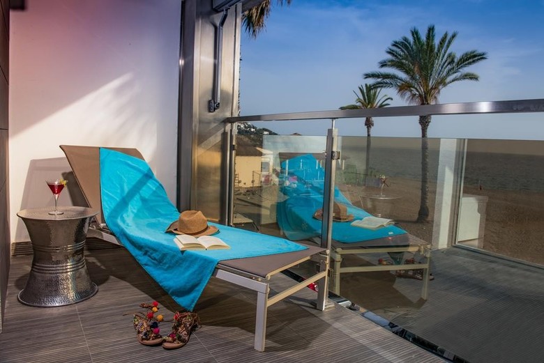 Hostal La Caleta Bay