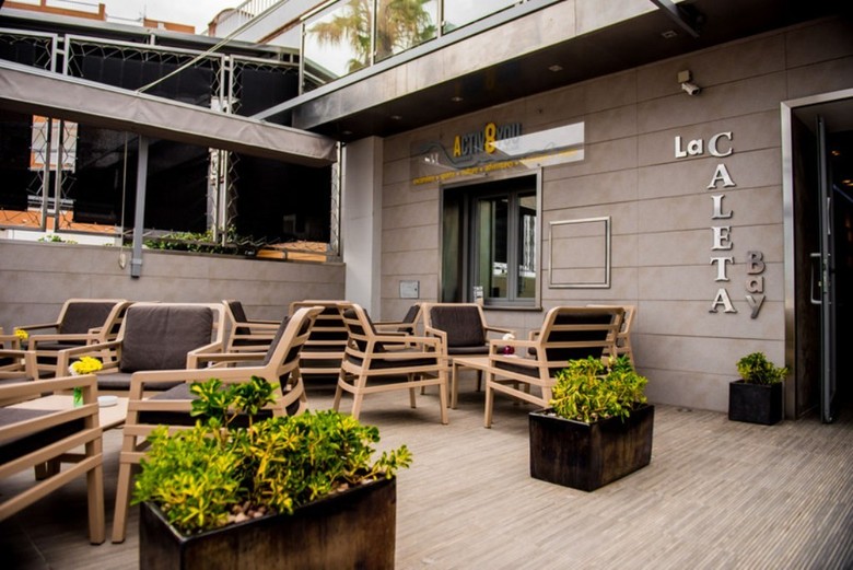 Hostal La Caleta Bay