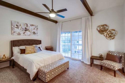 Newly Remodeled, Beautiful Home Away From Home