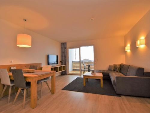 Comfortable Apartment In Niederau With A Garden