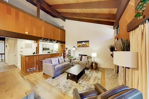 Lakeland Village Resort 503