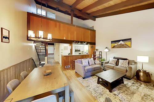 Lakeland Village Resort 503