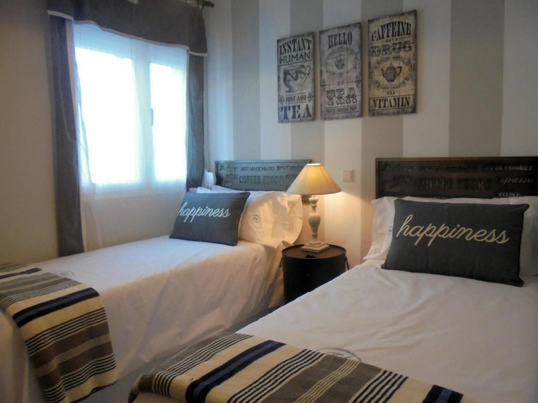 Hostal Tak