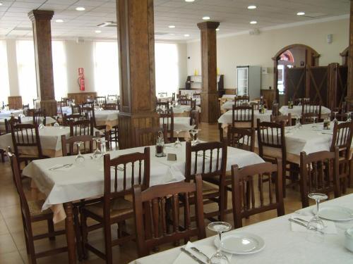 Hostal Pensi�n Venta De T�bar