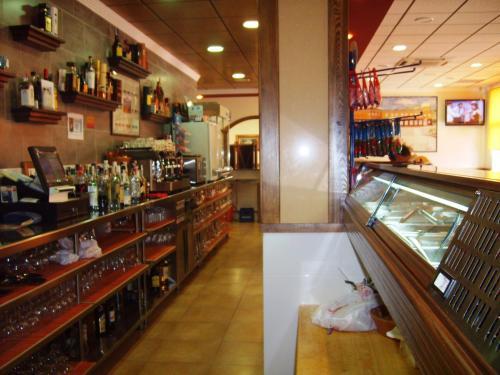 Hostal Pensi�n Venta De T�bar