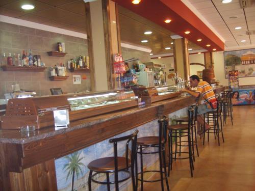 Hostal Pensi�n Venta De T�bar
