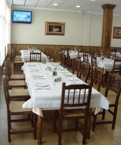 Hostal Pensi�n Venta De T�bar