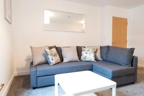 Apartamento *new* Central Derby Apt, With Parking - Sleeps 6