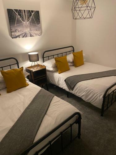 Bessie House*modern Refurb* Free Parking*racecourse*a1&m18