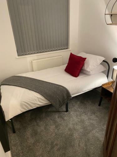 Bessie House*modern Refurb* Free Parking*racecourse*a1&m18