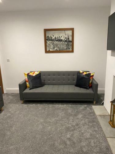 Bessie House*modern Refurb* Free Parking*racecourse*a1&m18