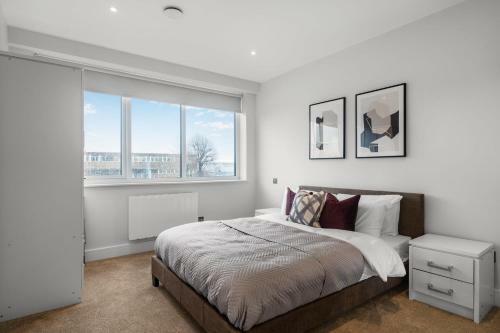Modern 1 Bedroom Apartment In Central Eastleigh