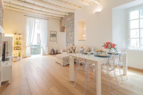 Wine Not Apartment In Como City Centre By Rent All Como