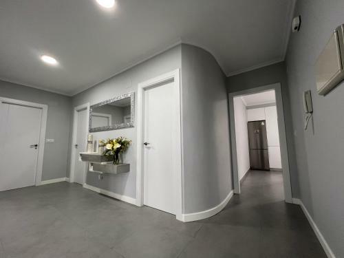 Apartamentos Maria De Lucia- Segundo Piso
