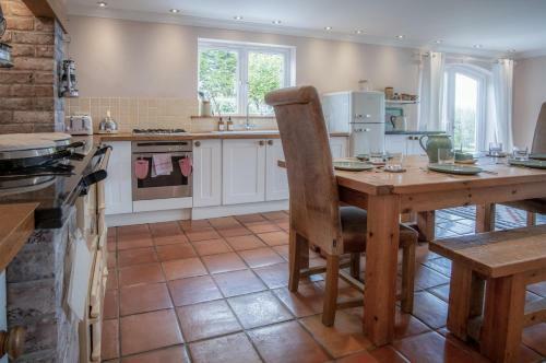 Highfield - 3 Bedroom Holiday Home - Llanmadoc