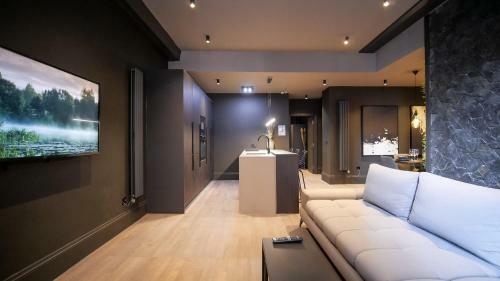 Midnight Boutique By The Jacksonheim Boutique