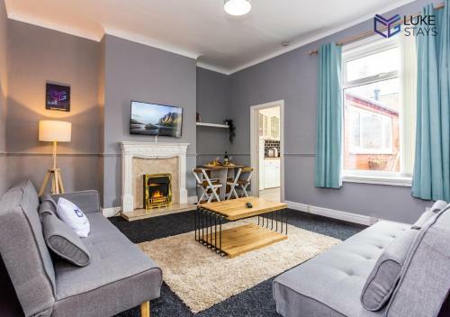 Apartamento ?splendid 3 Bed House ? Yard ? Nr Barnes Park ?