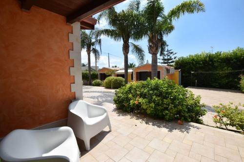 Villa Naive Con Piscina Privata, Pozzallo