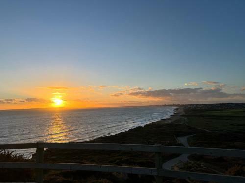 Central Location To New Forest & South Coast.