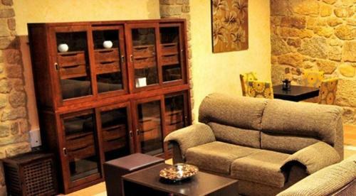 Hostal O Paxareco De Ay