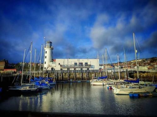 Haddock Hideaway By The Sea - Old Town Scarborough