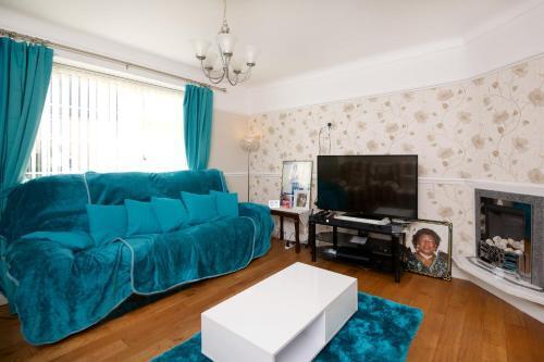 Charming Terraced Family Home With Private Garden
