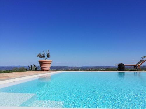 Welcoming Lodge In Scansano With Private Terrace