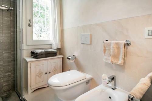 [villa Sul Mare] Con Piscina E Jacuzzi Privata