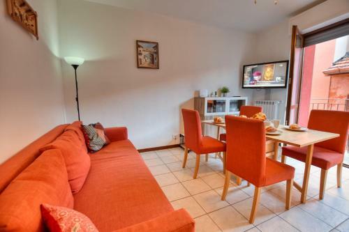 2-bedroom Apartment Camelia 21