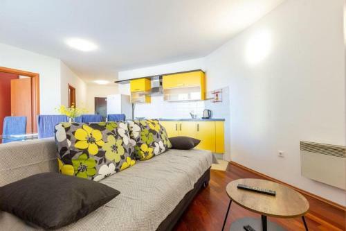 Apartamento Nika Aparment With Large Balcony And Bbq