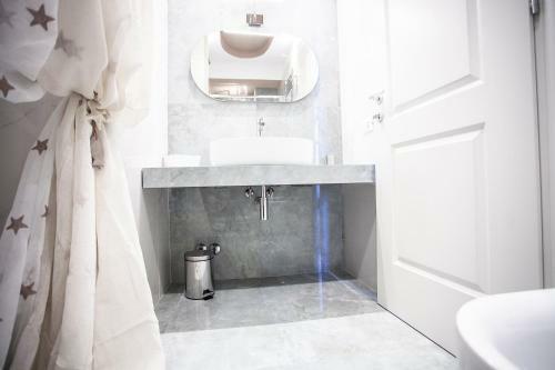 Hostal Cavalieri D'oro Luxury House