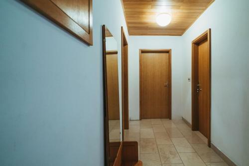 Apartments Lovre - Close To The Sea