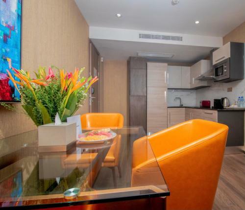 Hotel Ioka H�tel & Suites Lom�